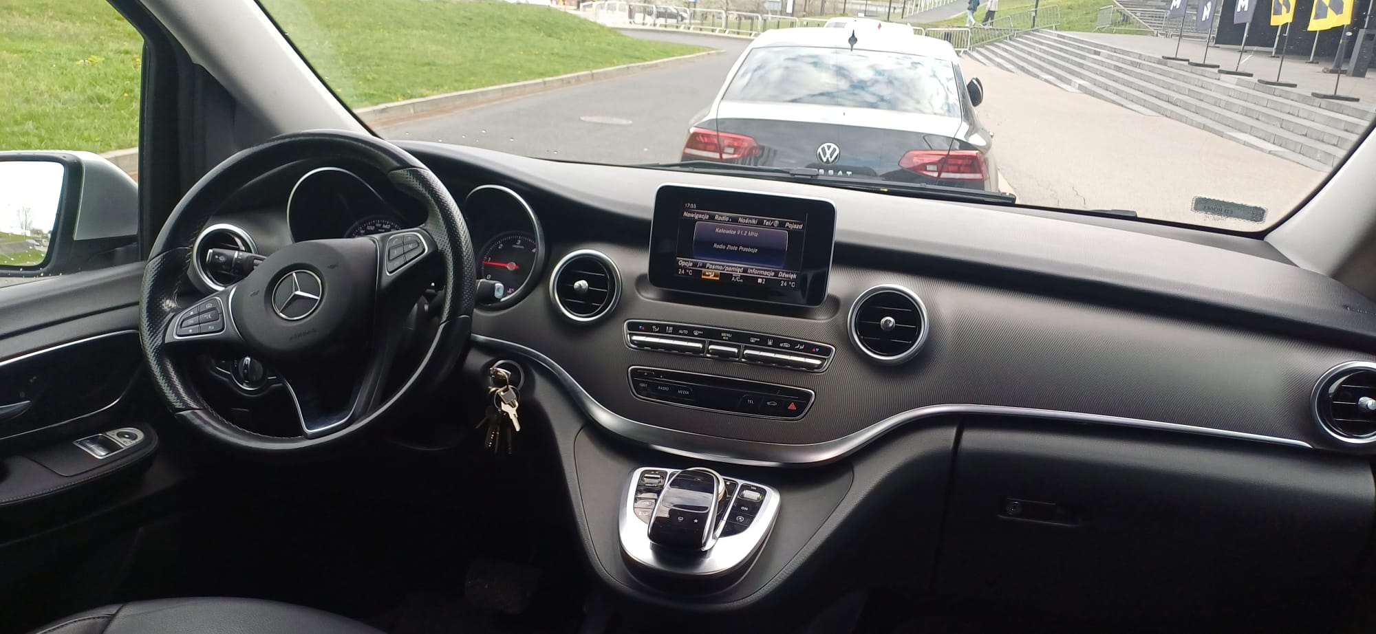 Kokpit i deska rozdzielcza Mercedes V-Class
